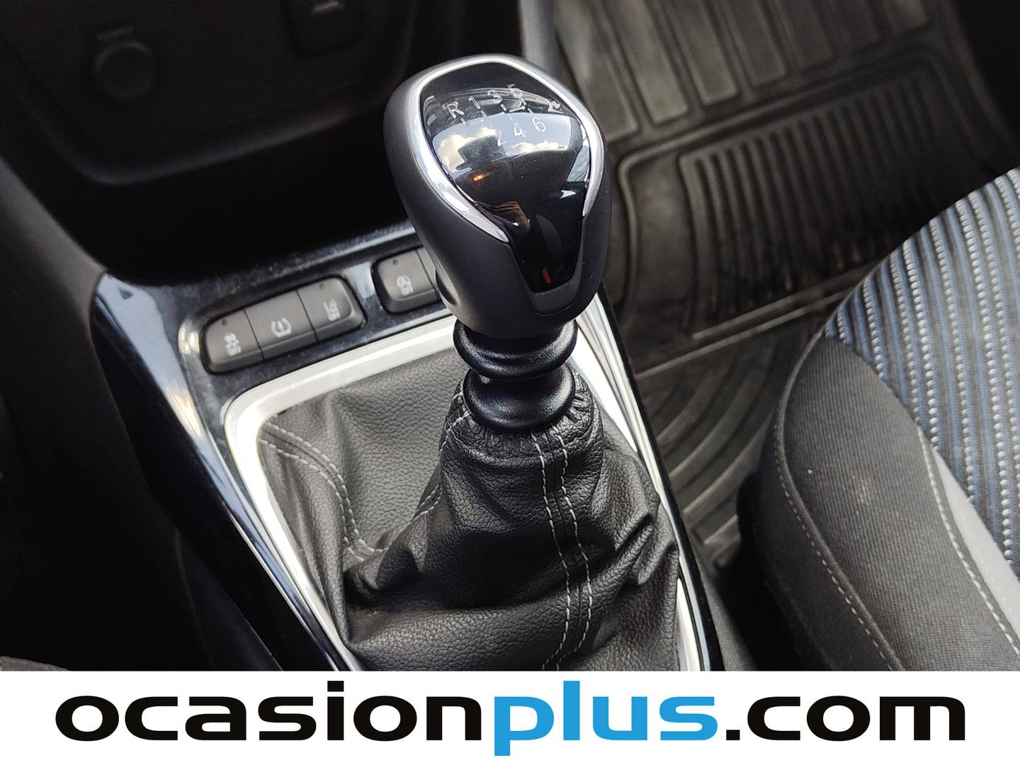 Opel Crossland X Opel Crossland X 1.2 S&S Design Line 120 Aniversario (110 CV) de ocasión