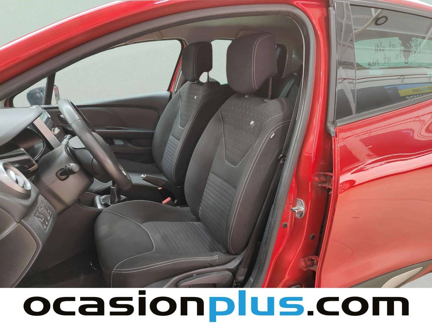 Foto asientos delanteros Renault Clio Renault Clio Limited Energy dCi (90 CV)