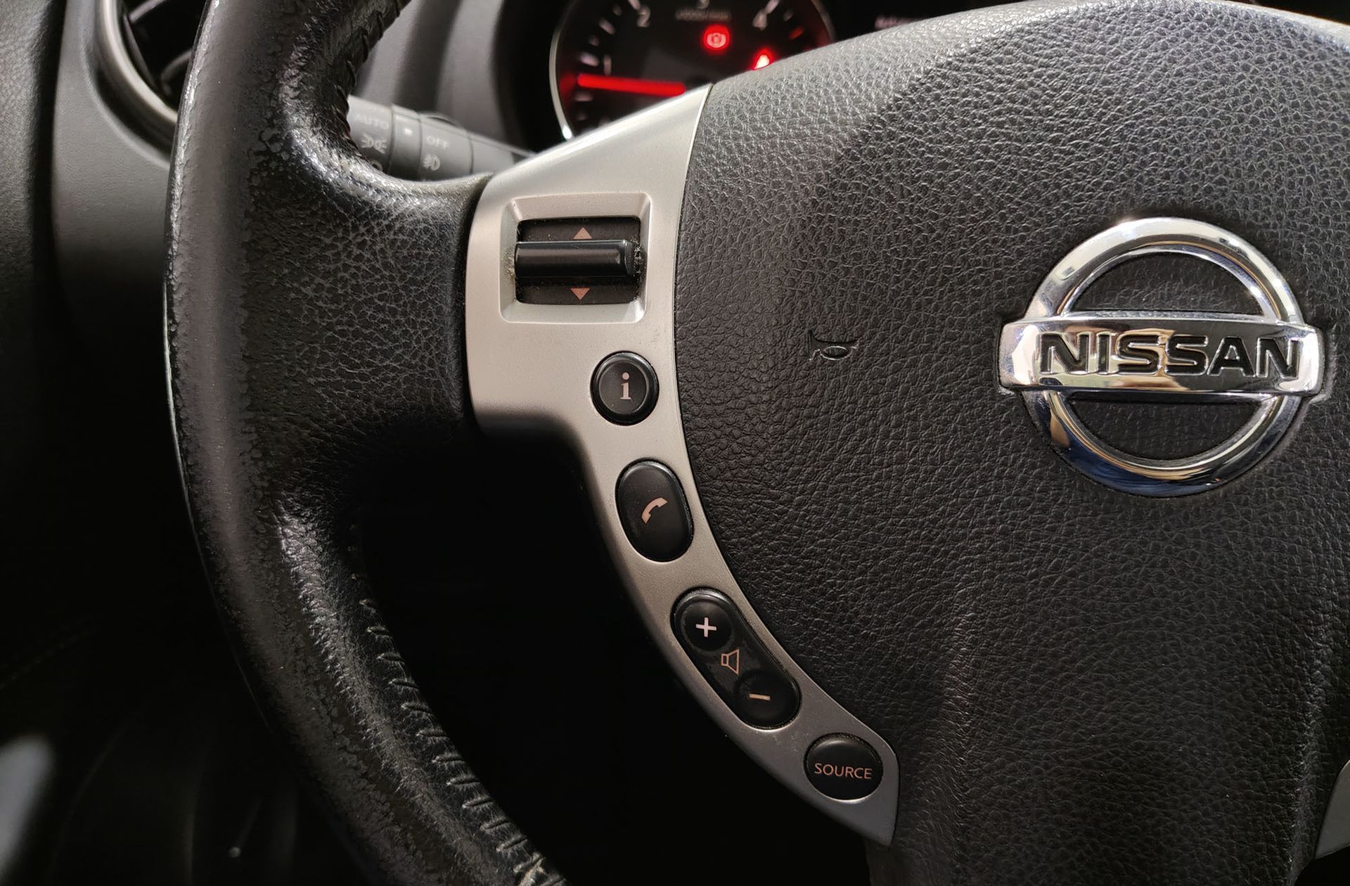 Nissan Qashqai+2 2.0 dCi Tekna Premium 4x4 Piel 18`` 7 plazas - foto 31