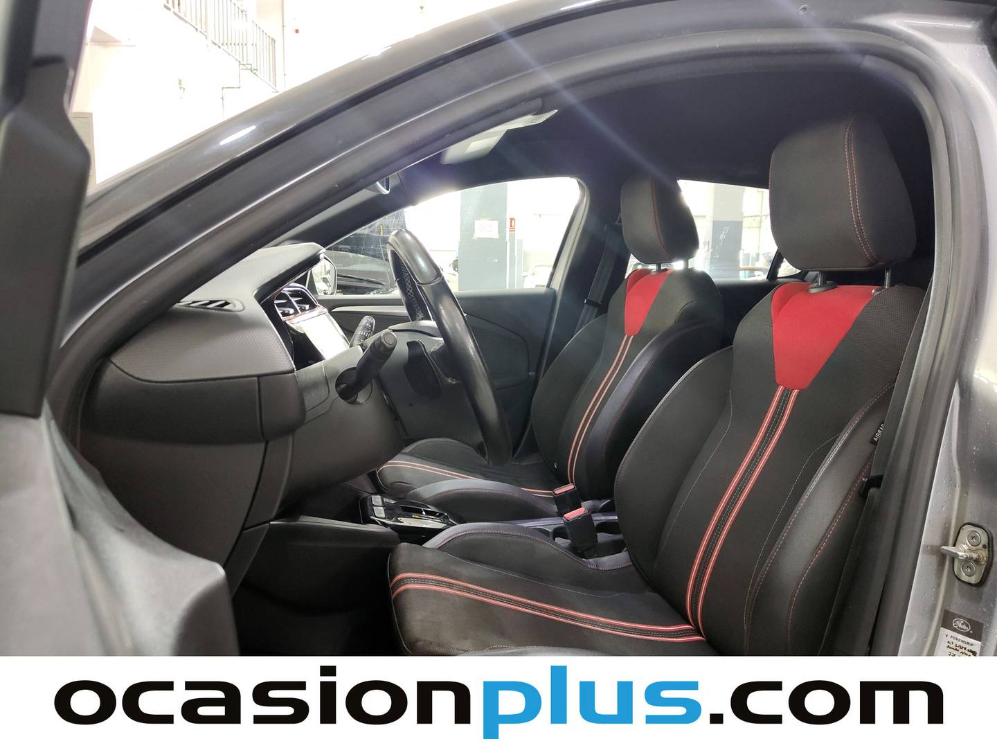 Foto asientos delanteros Opel Corsa Opel Corsa 1.2 Turbo XHT GS-Line Auto (130 CV)