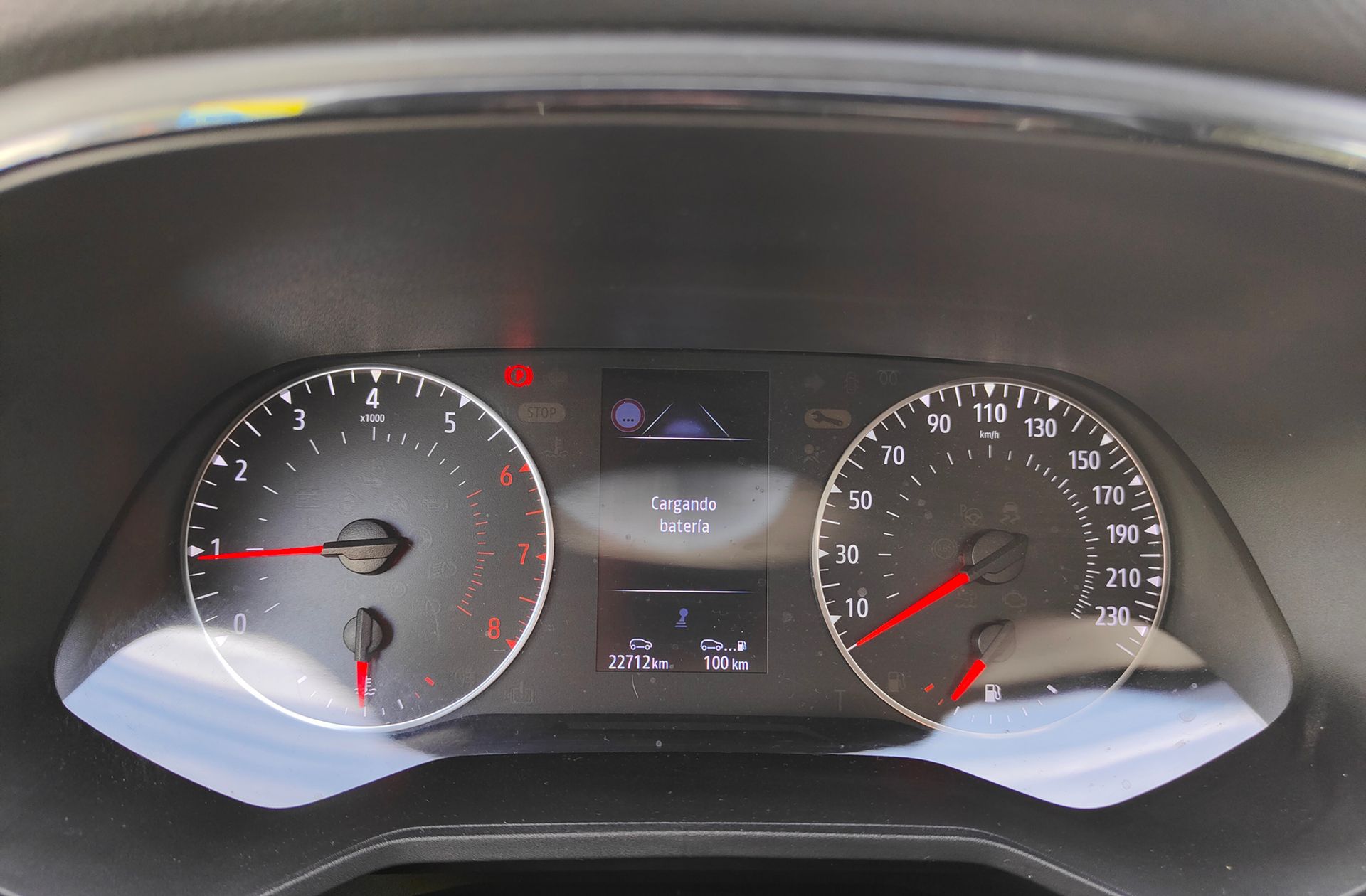 Renault Clio Equilibre TCe - foto 21