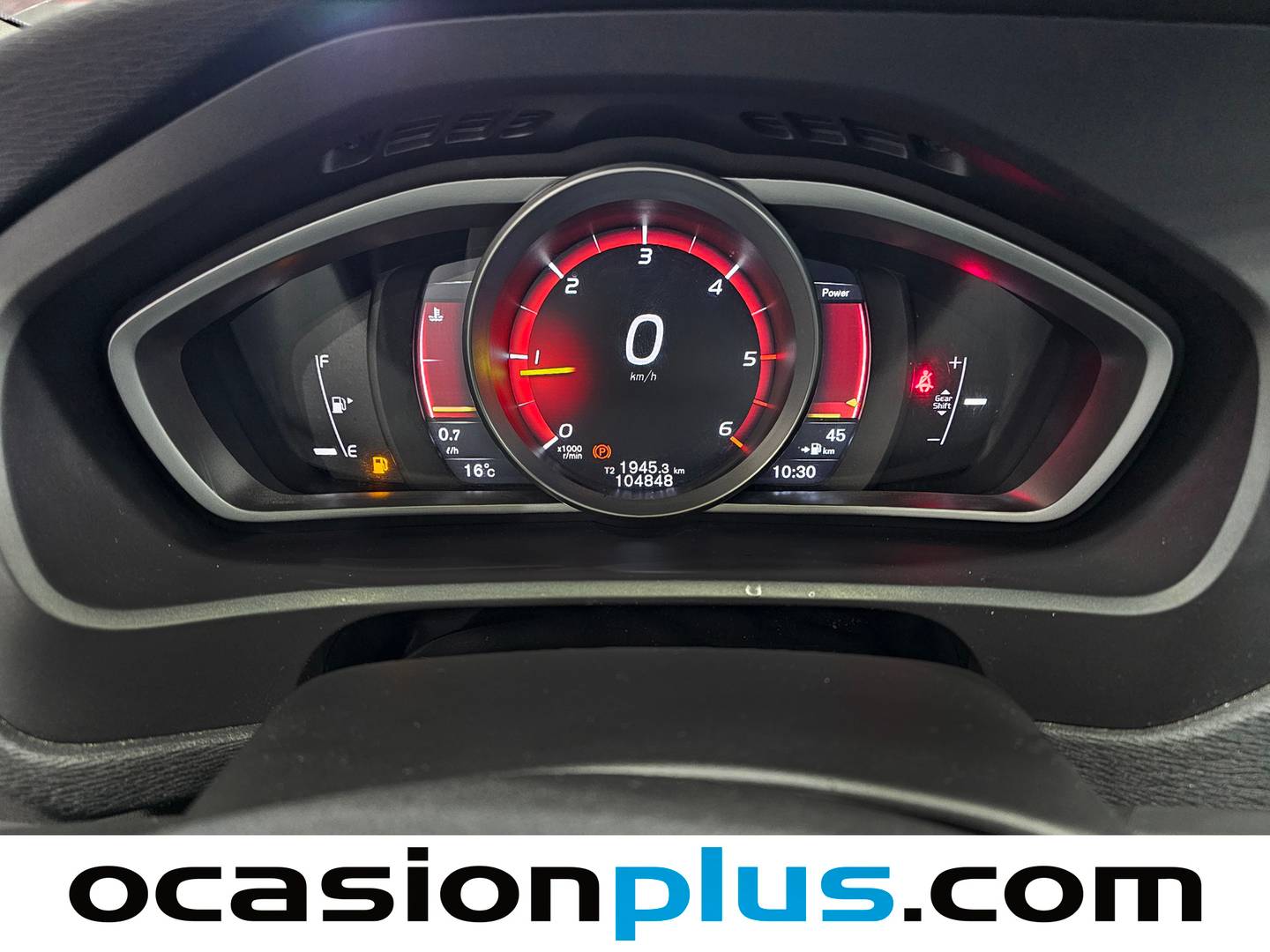 Foto Volvo V40 Cross Country Volvo V40 Cross Country D2 Plus (120 CV)