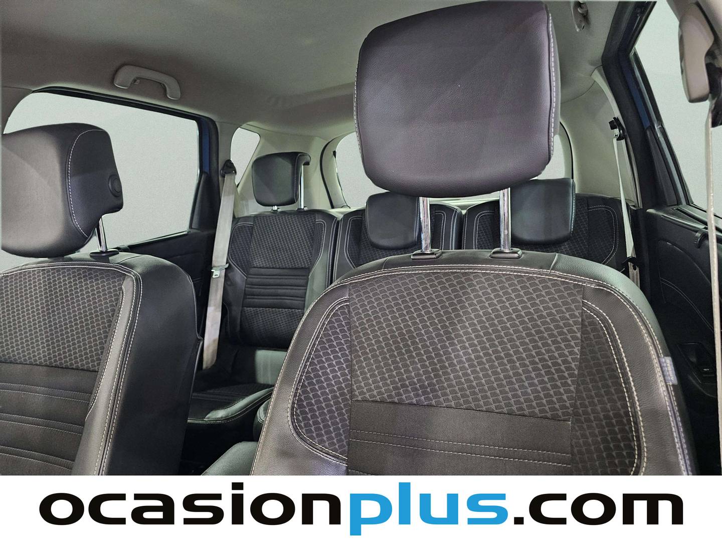 Extras y acabados del Renault Scénic Renault Scenic dCi 110 BOSE EDC Euro6 (110 CV)