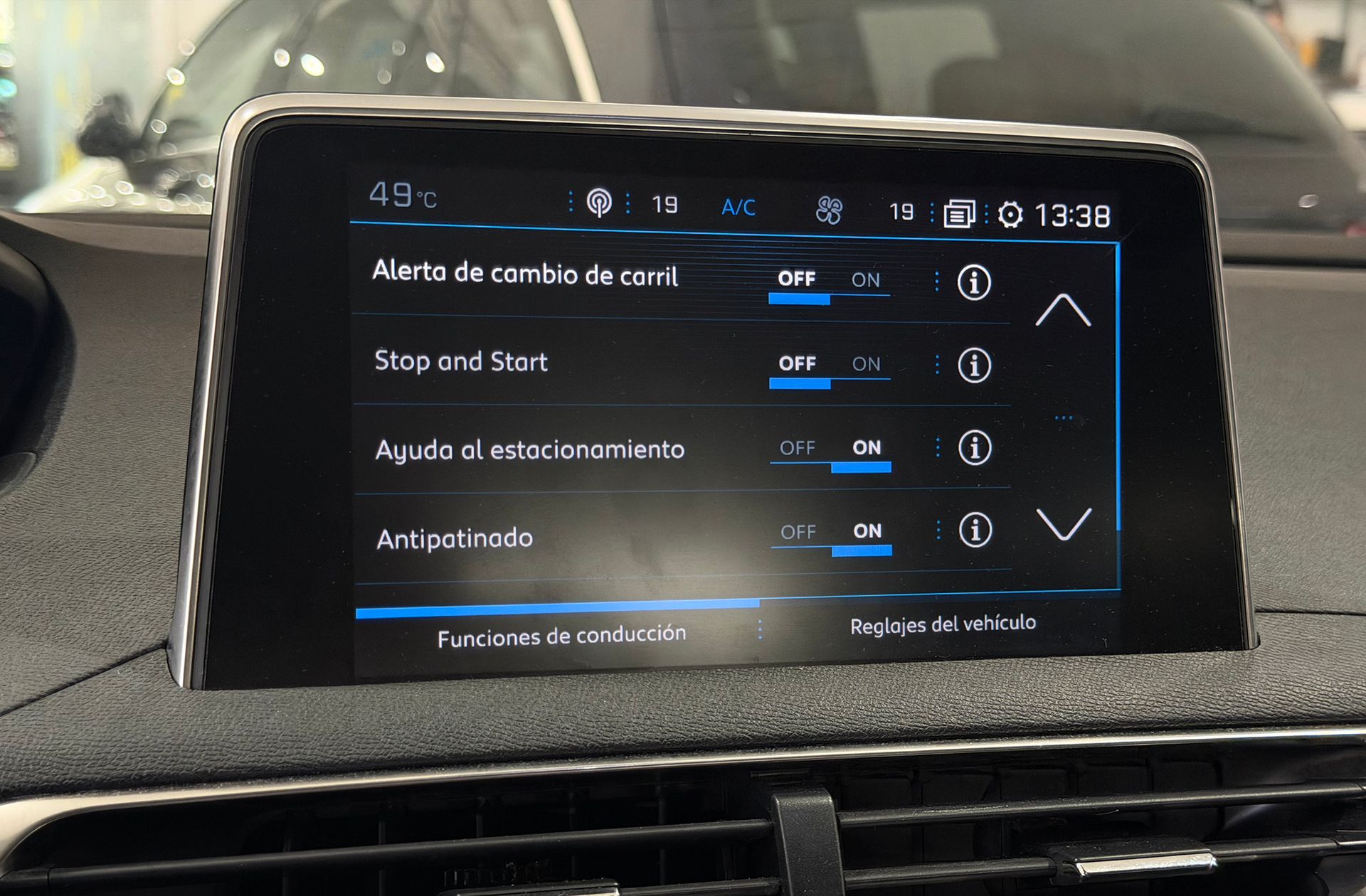 Peugeot 5008 PureTech 130 Allure - foto 11