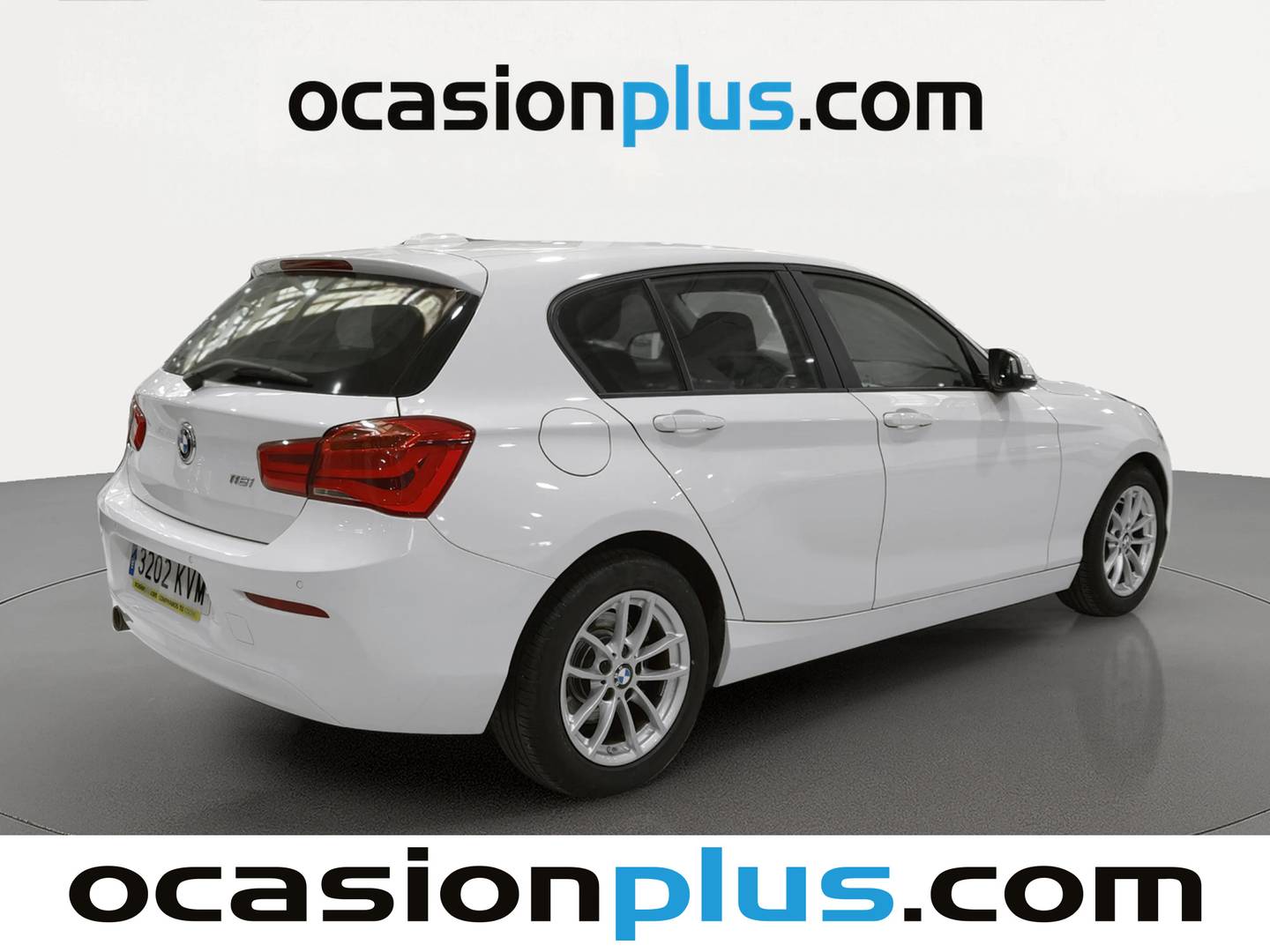 Foto trasera BMW Serie 1 BMW Serie 1 116i (109 CV) derecha