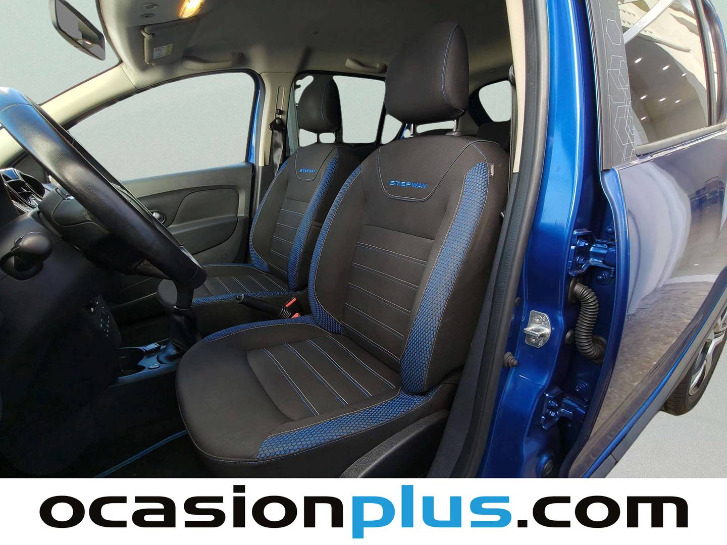 Foto asientos delanteros Dacia Sandero Dacia Sandero SL Aniversario TCE (100 CV) GLP