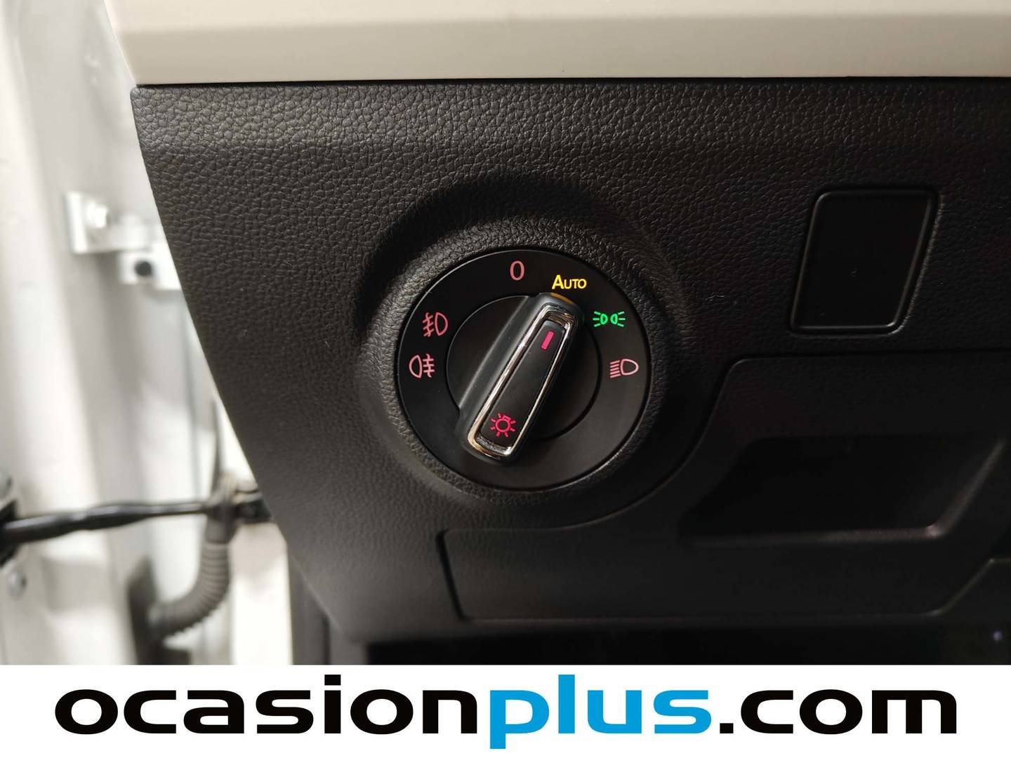 Foto Seat Arona SEAT Arona 1.0 TSI Ecomotive S&S Xcellence DSG (115 CV)