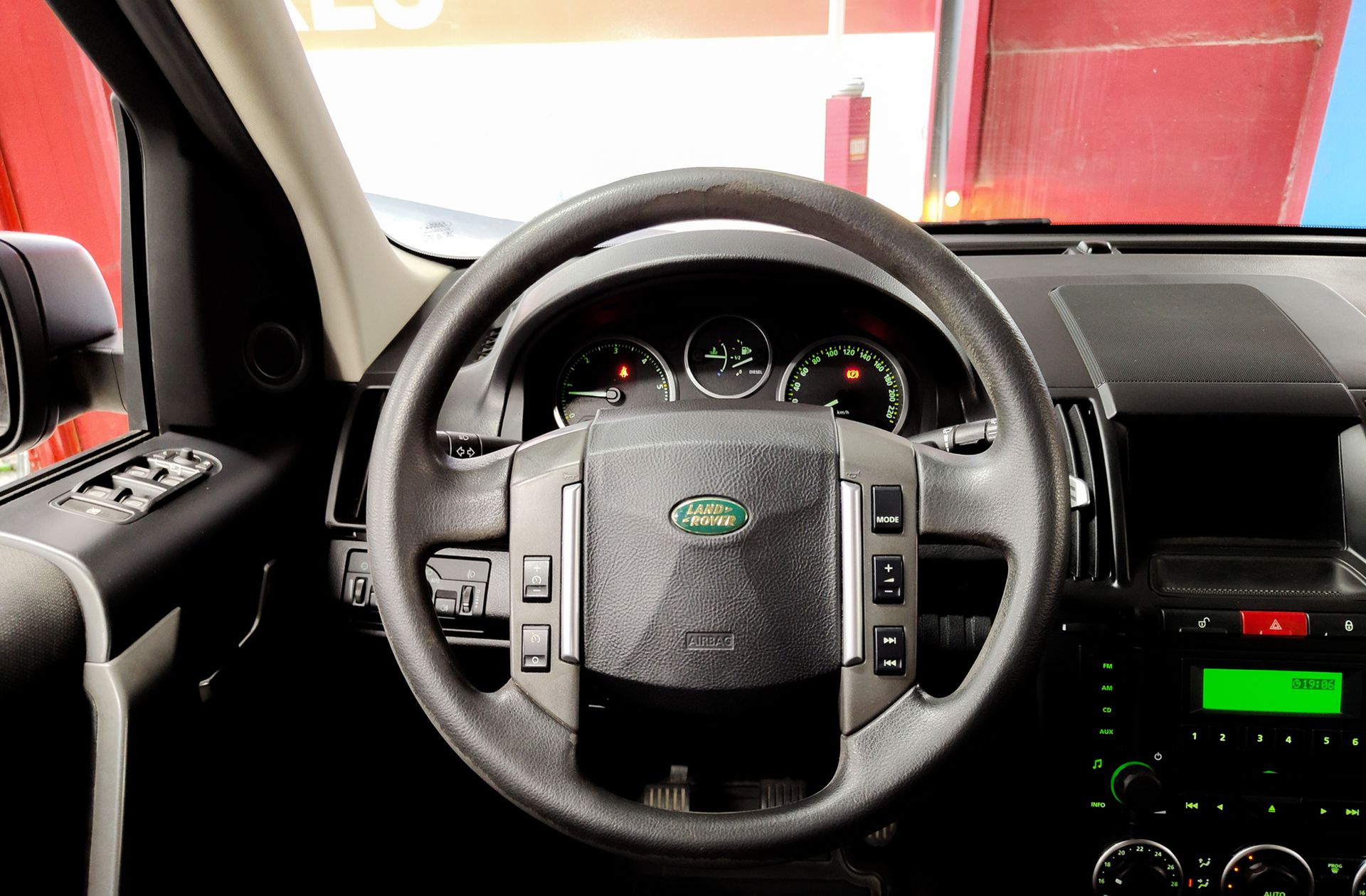 Land Rover Freelander 2.2 Td4 S - foto 19
