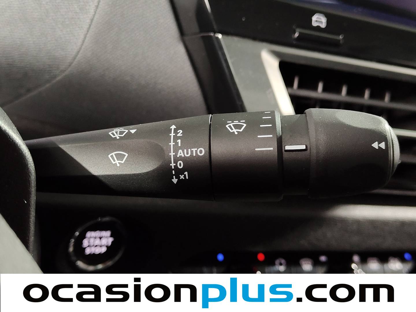 Citroën C4 Citroen C4 PureTech 130 S&S 6v Plus (131 CV) 131cv