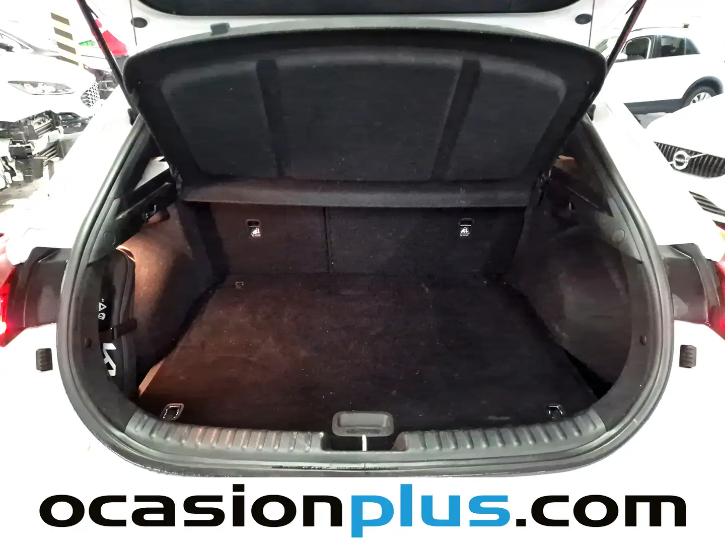 Foto KIA XCeed Kia XCeed 1.0 T-GDi Drive (120 CV)