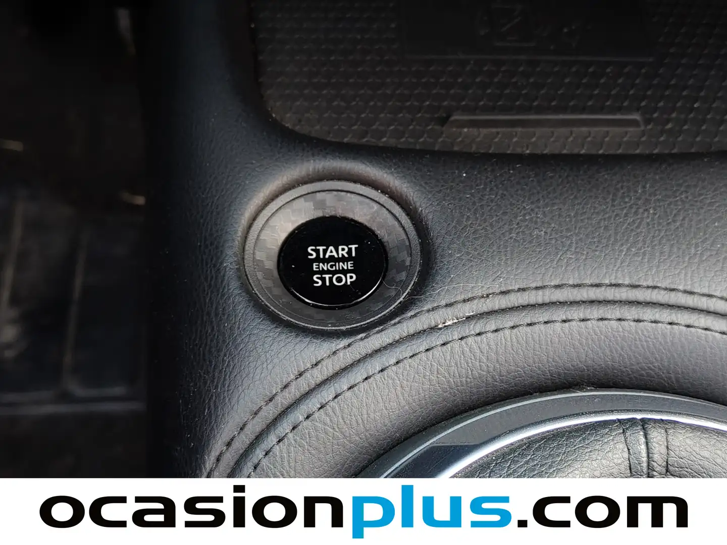 Foto Nissan JUKE Nissan Juke DIG-T N-Connecta 4x2 (114 CV)