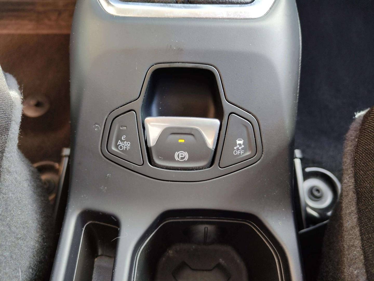 Foto Jeep Renegade Jeep Renegade eHybrid 1.5 Limited ATX (130 CV)