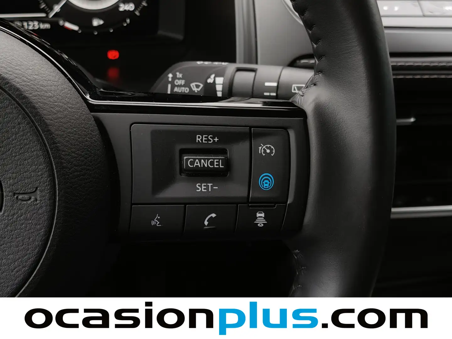 Foto Nissan QASHQAI Nissan Qashqai 140 mHEV N-Connecta 4x2 (140 CV)