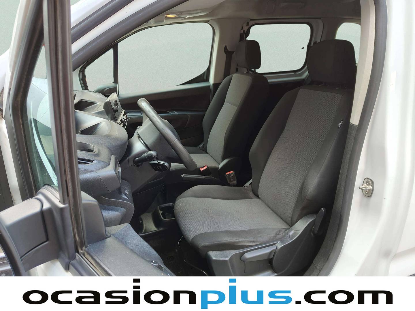 Foto asientos delanteros Peugeot Rifter Peugeot Rifter BlueHDi 100 S&S Access Standard (100 CV)