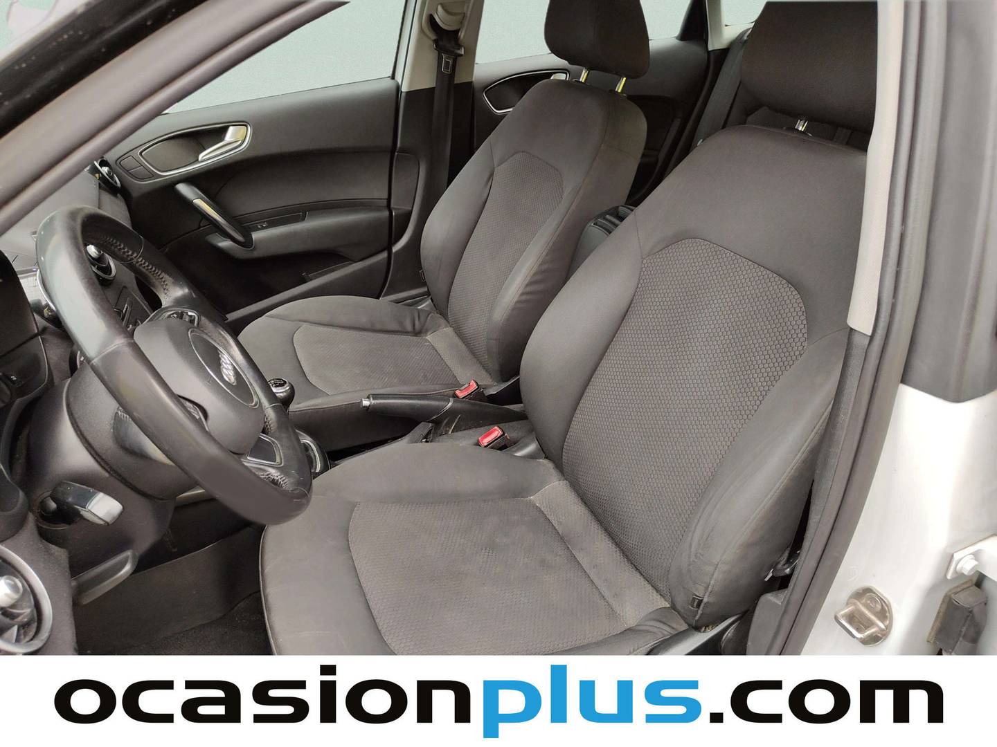 Foto asientos delanteros Audi A1 Audi A1 Sportback Adrenalin 1.6 TDI (116 CV)