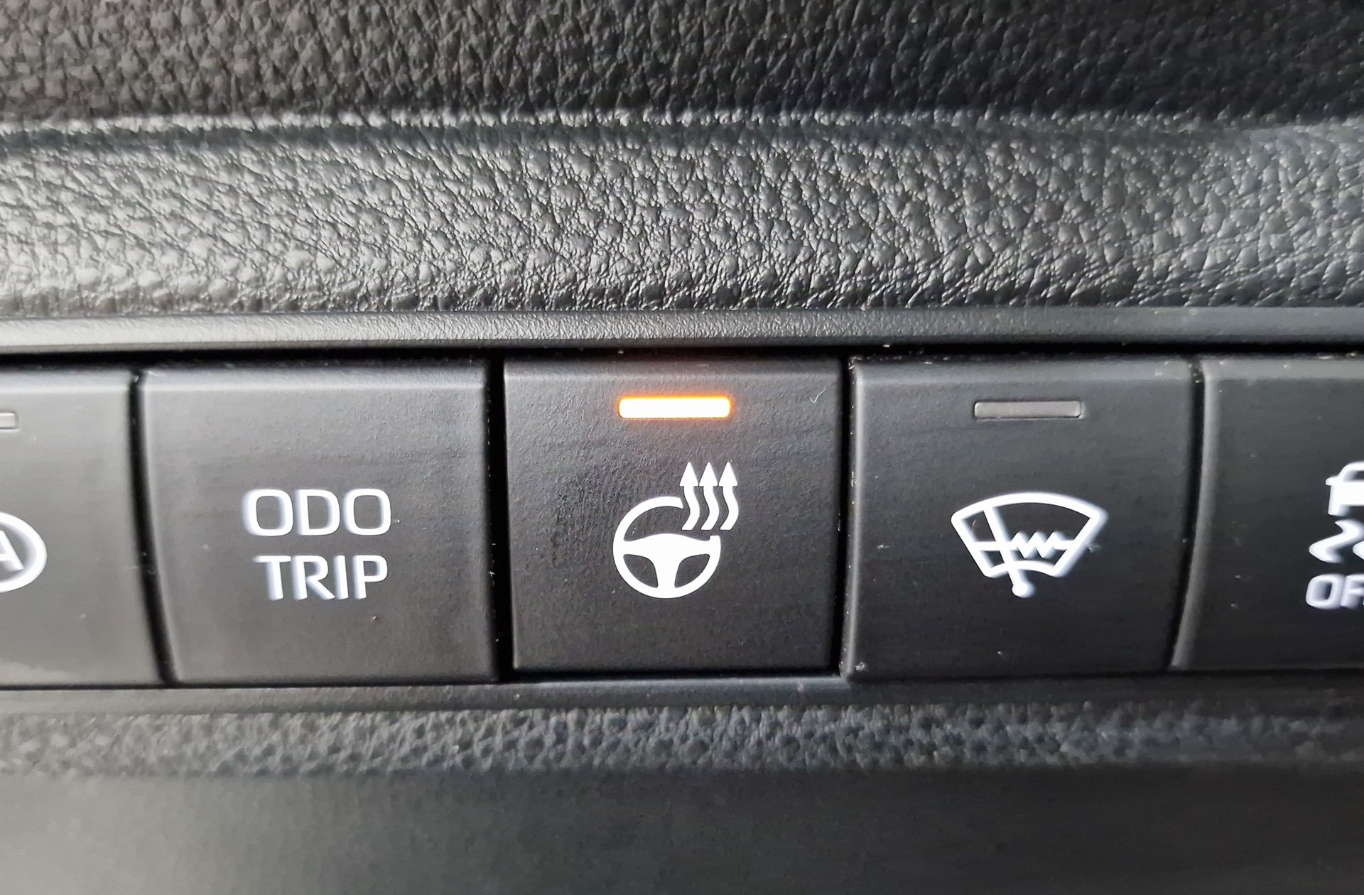 Toyota Corolla 140H Style - foto 7