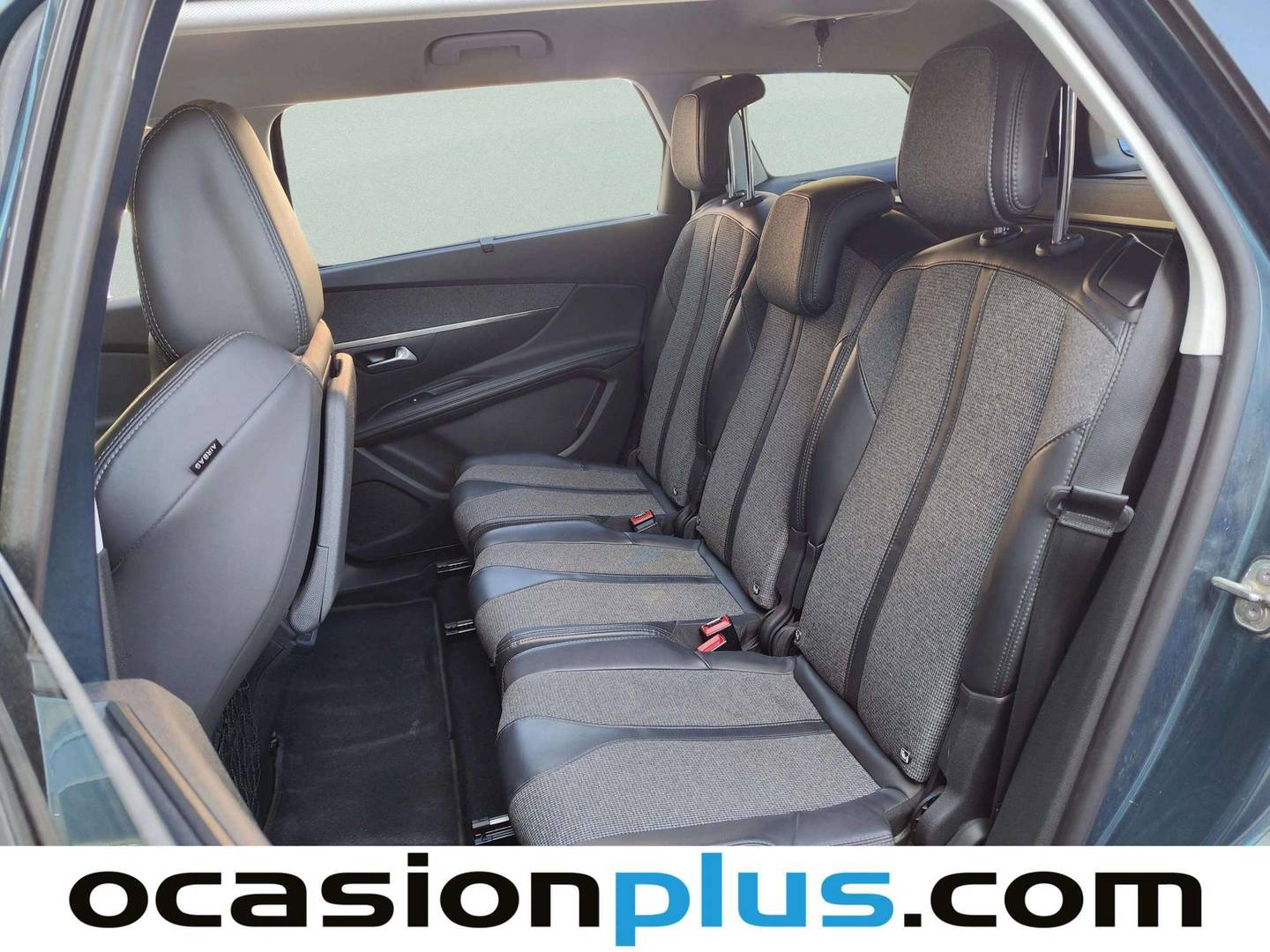 Foto asientos traseros Peugeot 5008 Peugeot 5008 BlueHDi 120 S&S Allure (120 CV)