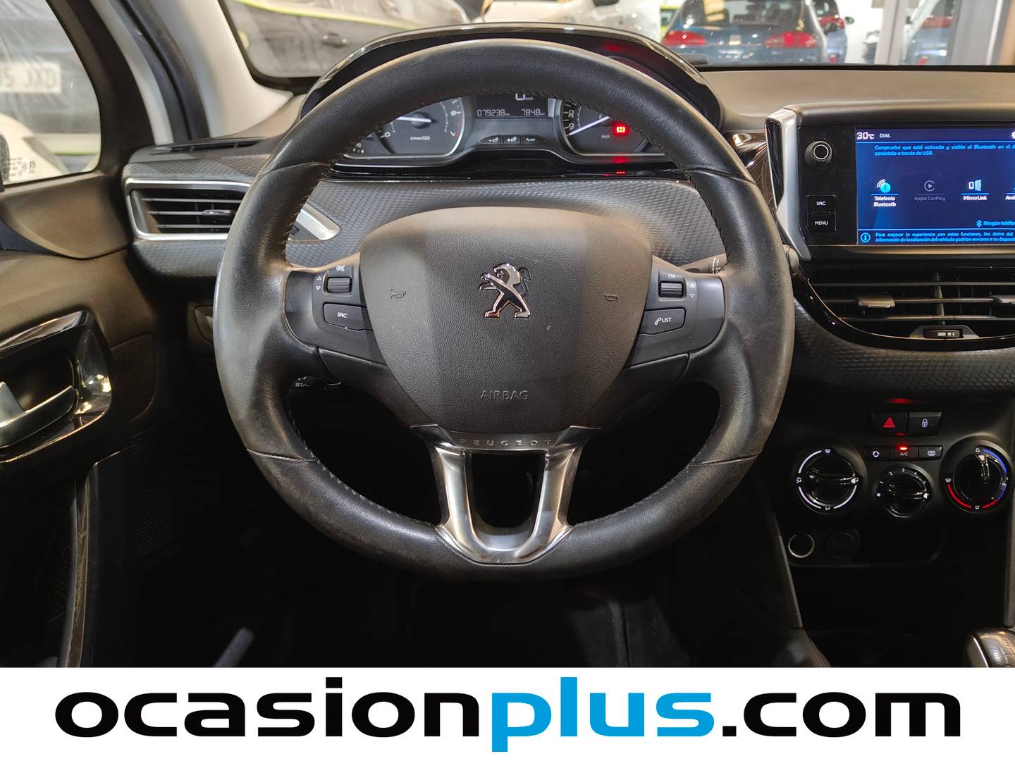 Peugeot 208 Peugeot 208 PureTech Signature (82 CV) manual