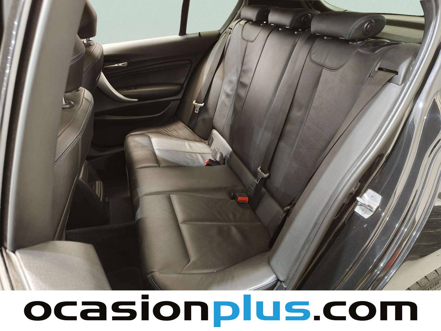 Foto asientos traseros BMW Serie 1 BMW Serie 1 118i  (136 CV) Paquete M