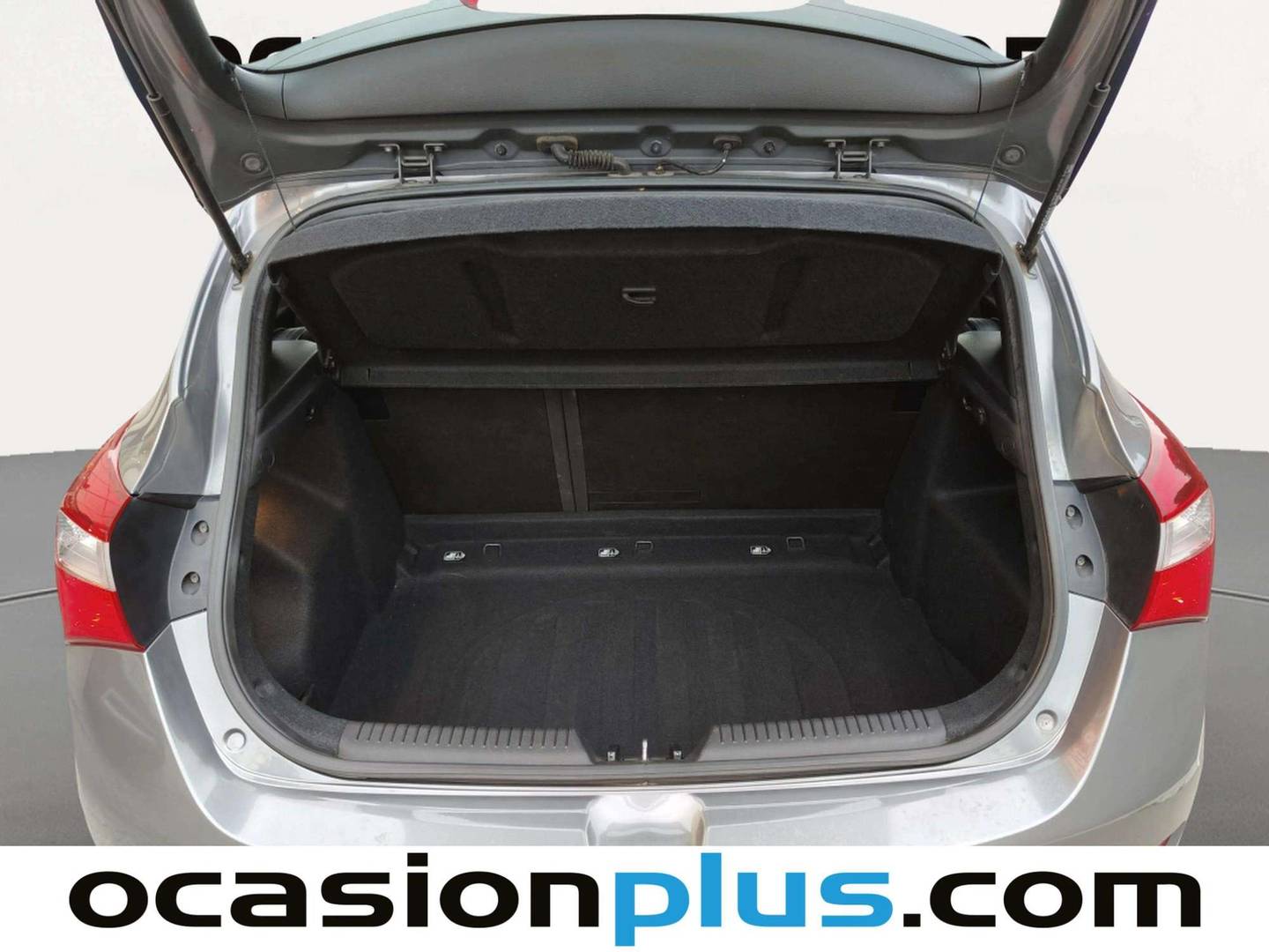 Fotos maletero Hyundai i30 Hyundai i30 1.6 GDi BlueDrive Tecno (135 CV)