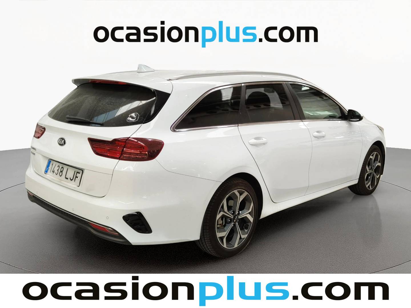 Foto trasera KIA Ceed Tourer KIA Ceed Tourer 1.6 CRDi Tech (115 CV) derecha
