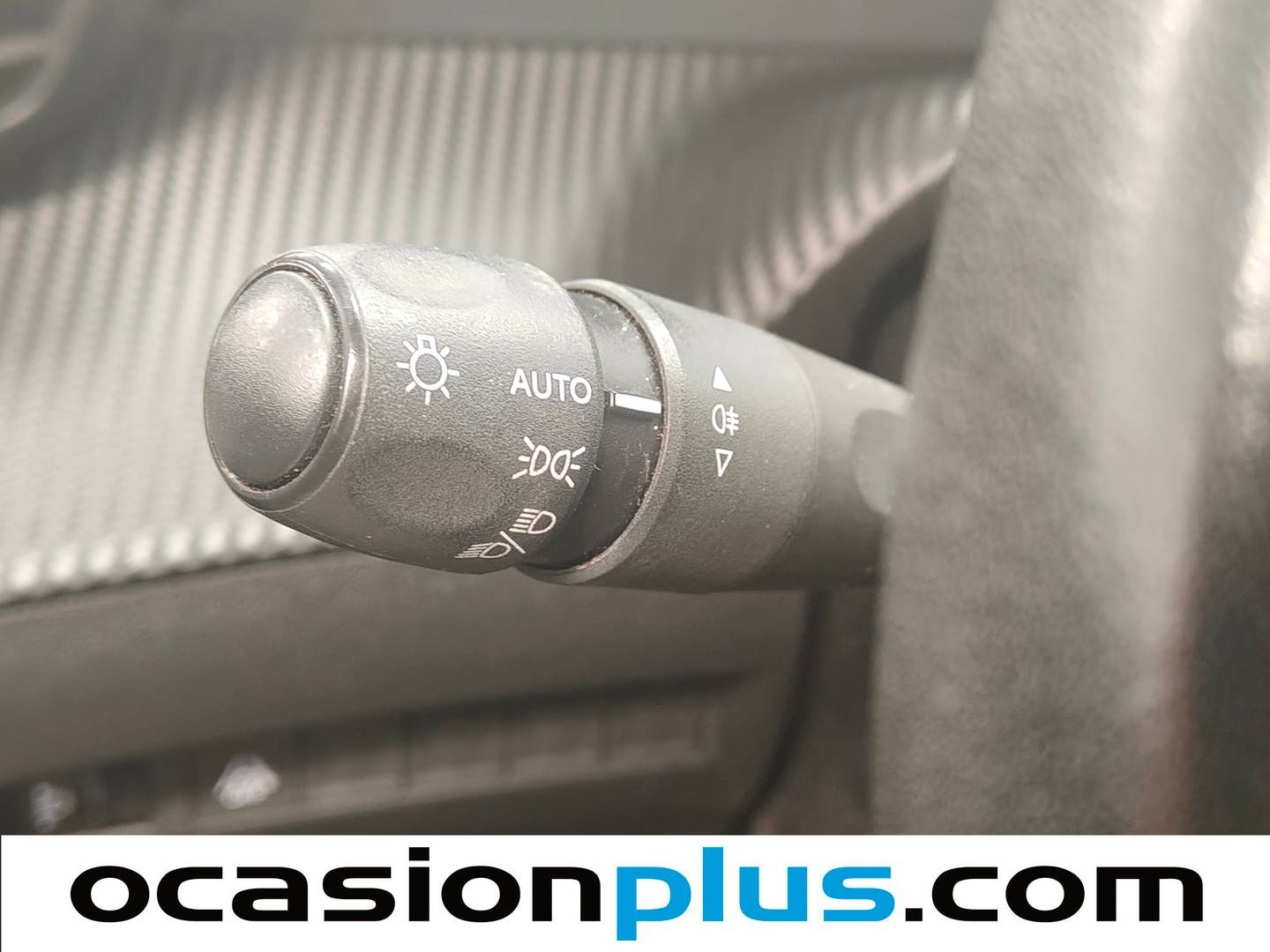 Acabados Peugeot 2008 Peugeot 2008 BlueHDi 100 S&S Active (100 CV)
