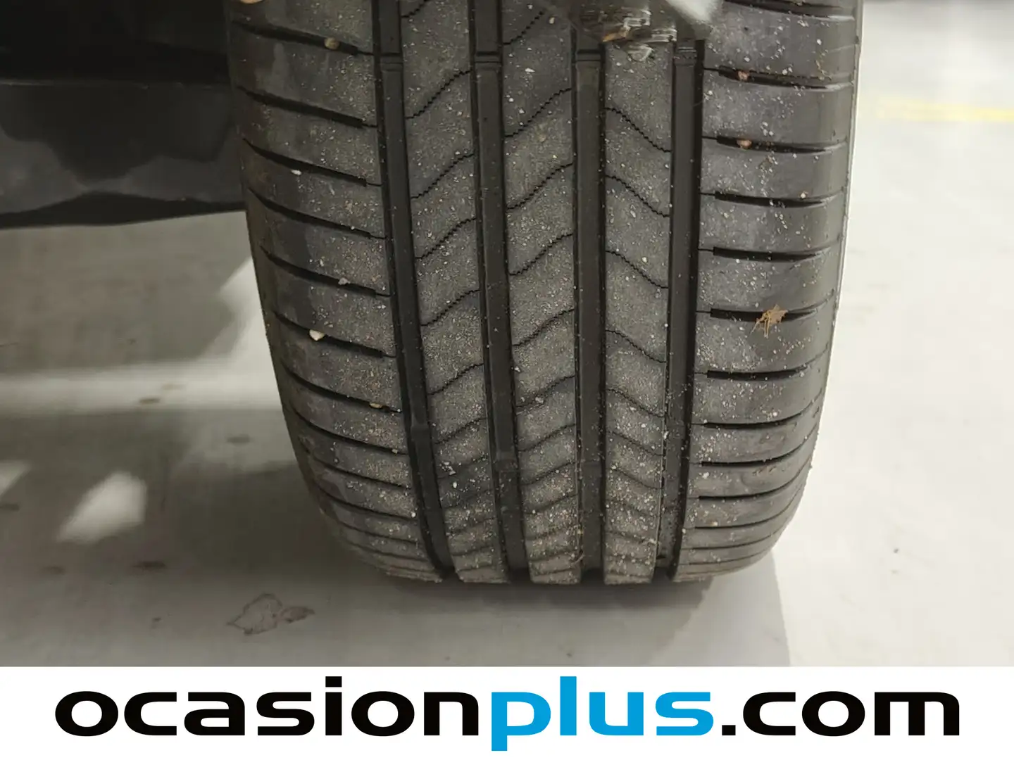 Foto Toyota C-HR Toyota C-HR 1.8 125H Advance (122 CV)