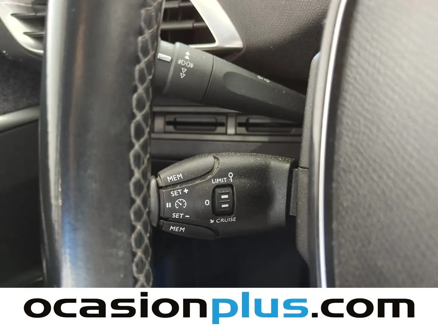 Foto Peugeot 3008 Peugeot 3008 PureTech 130 S&S Allure (130 CV)