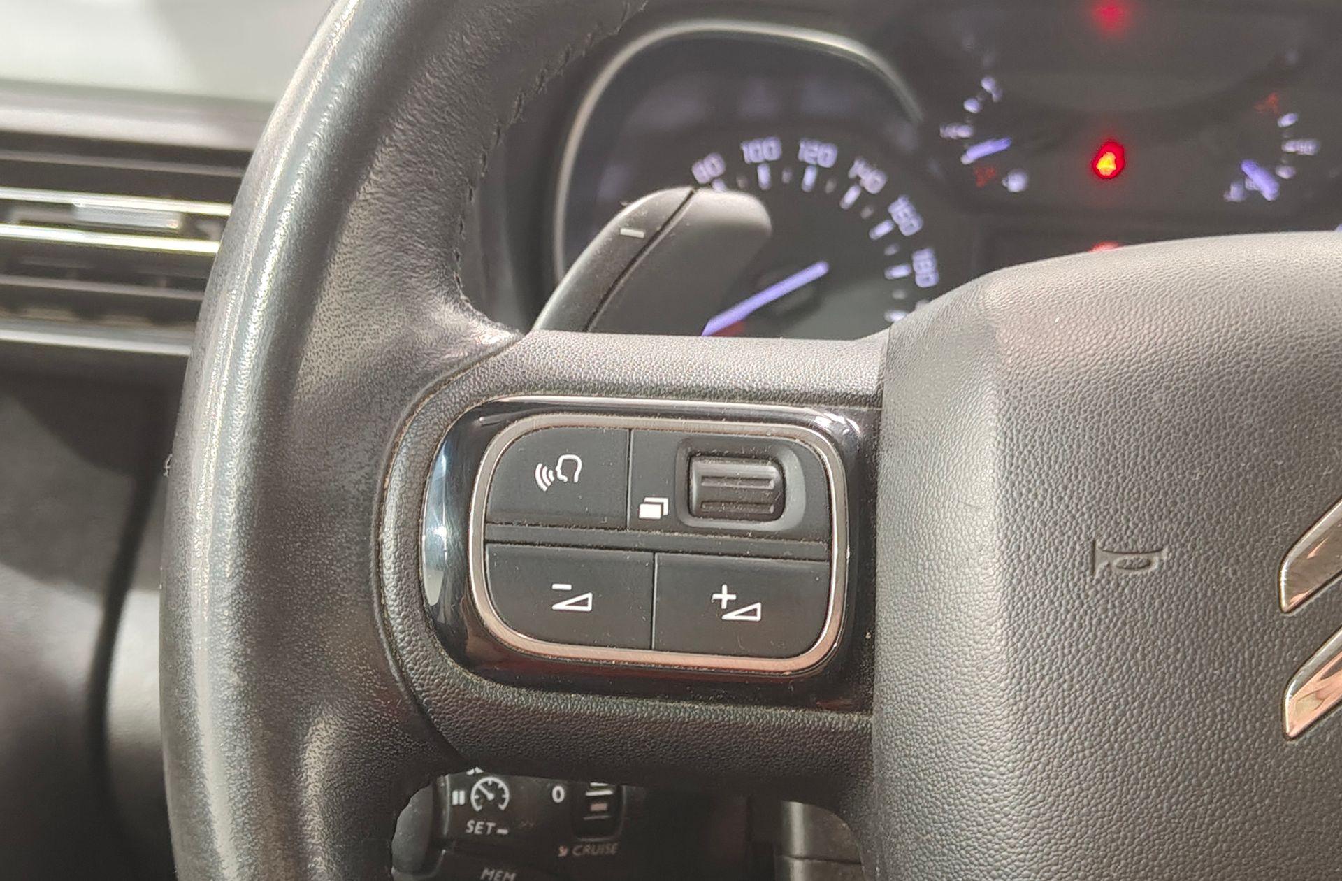 Citroën Berlingo BlueHDi 130 Talla XL Shine EAT8 7 plazas - foto 34