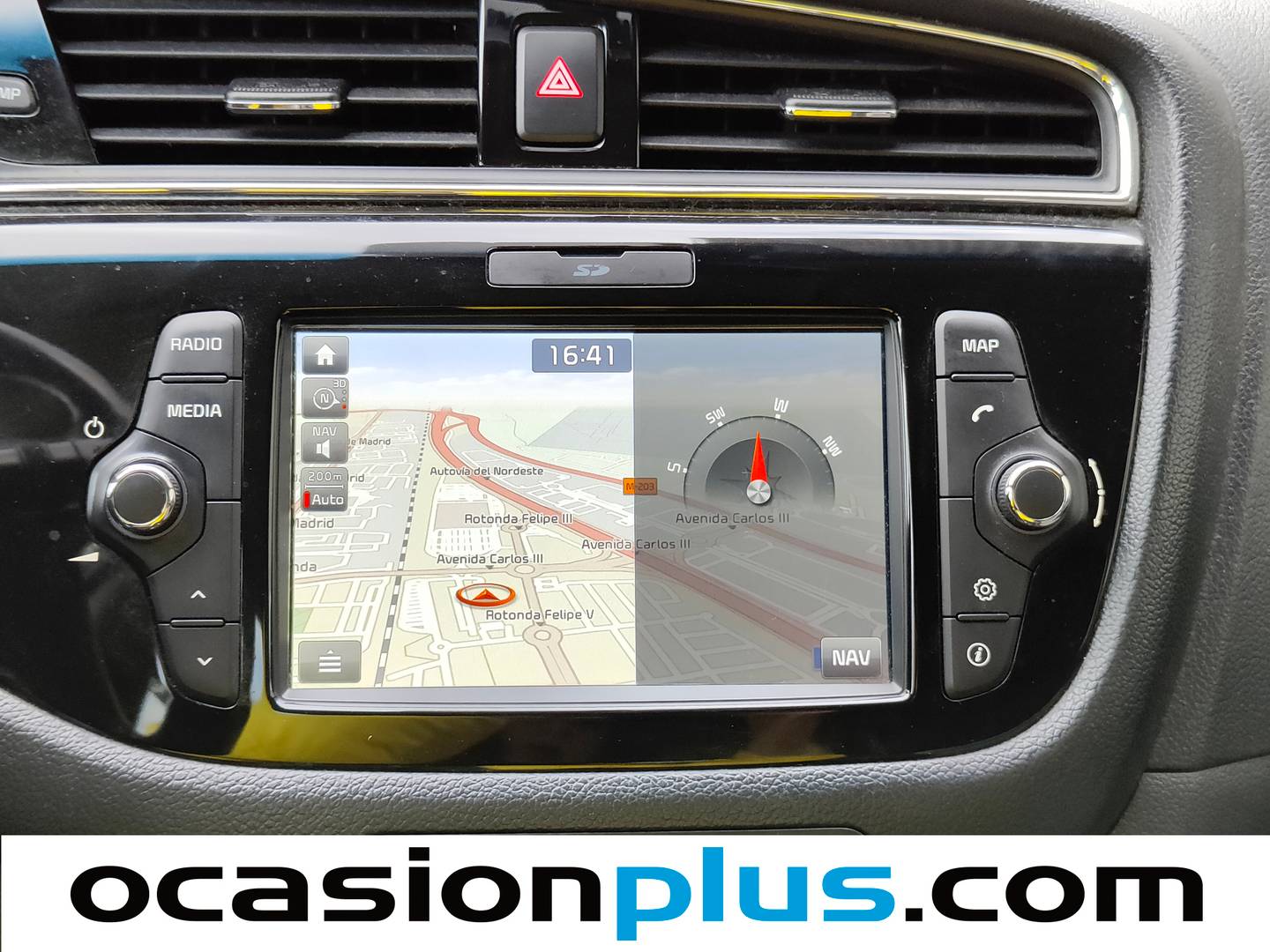 Extras y acabados del KIA Ceed Kia Ceed 1.6 CRDi VGT Tech (136 CV)