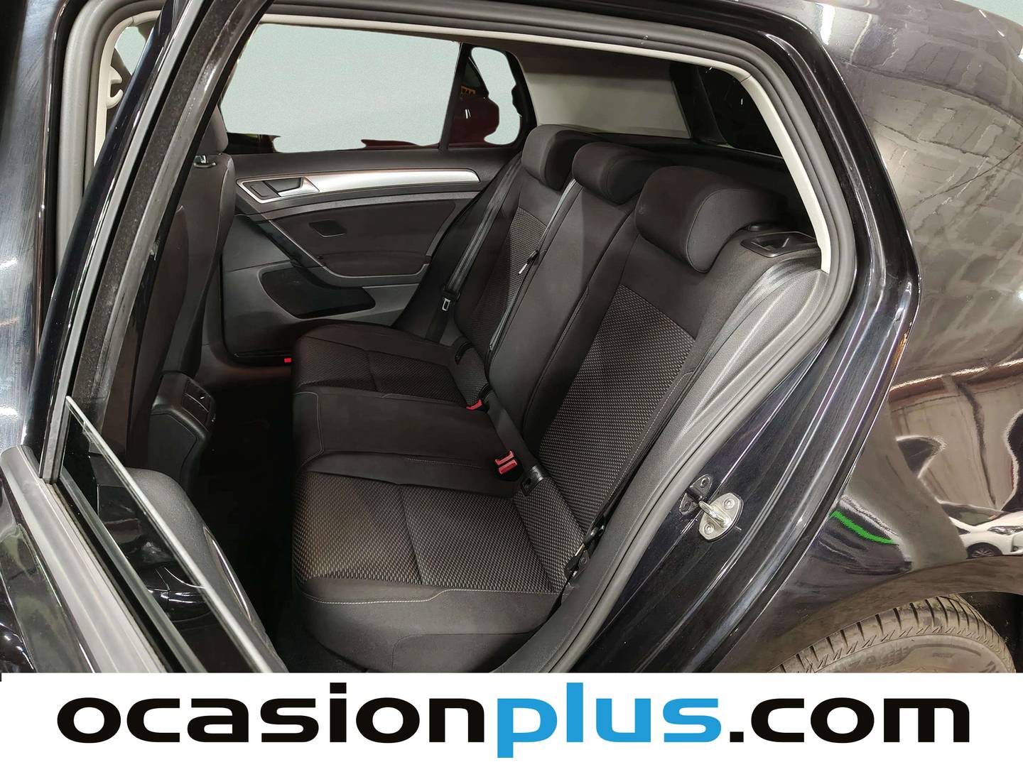 Foto asientos traseros Volkswagen Golf Volkswagen Golf Business 1.6 TDI (115 CV)