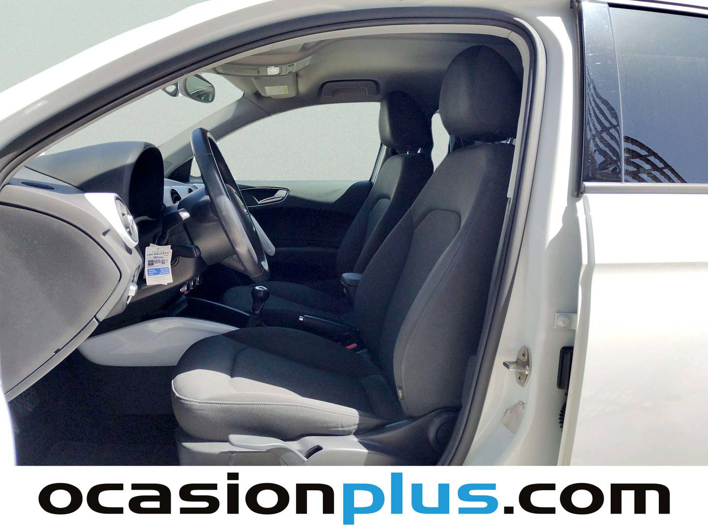 Foto asientos delanteros Audi A1 Audi A1 Sportback Active Kit 1.6 TDI (116 CV)
