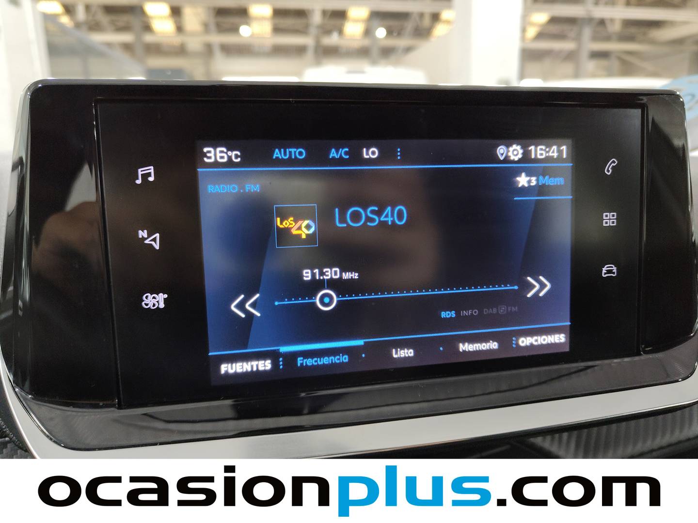 Peugeot 2008 Peugeot 2008 Puretech 100 S&S Active Pack (100 CV) gasolina