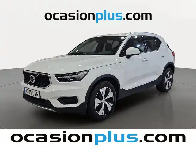 Volvo XC40 B3 G Momentum Pro Auto (163 CV) de segunda mano