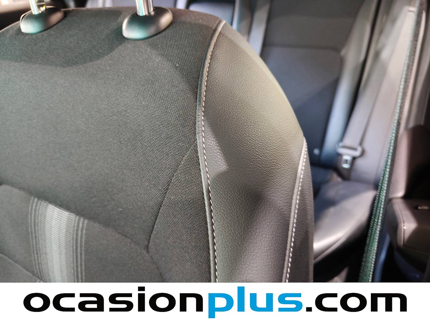 Equipamiento del Honda Civic Honda Civic 2.0 i-MMD Sport CVT (184 CV)