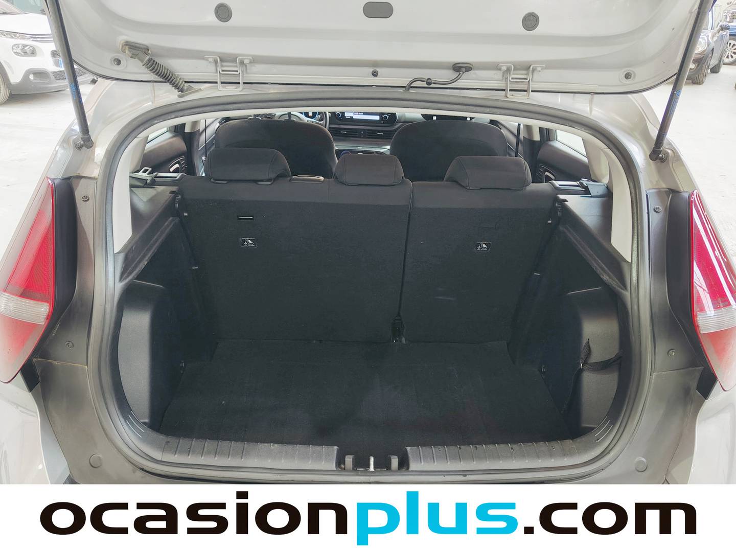 Fotos maletero Hyundai Bayon Hyundai Bayon 1.2 MPI Maxx (84 CV)