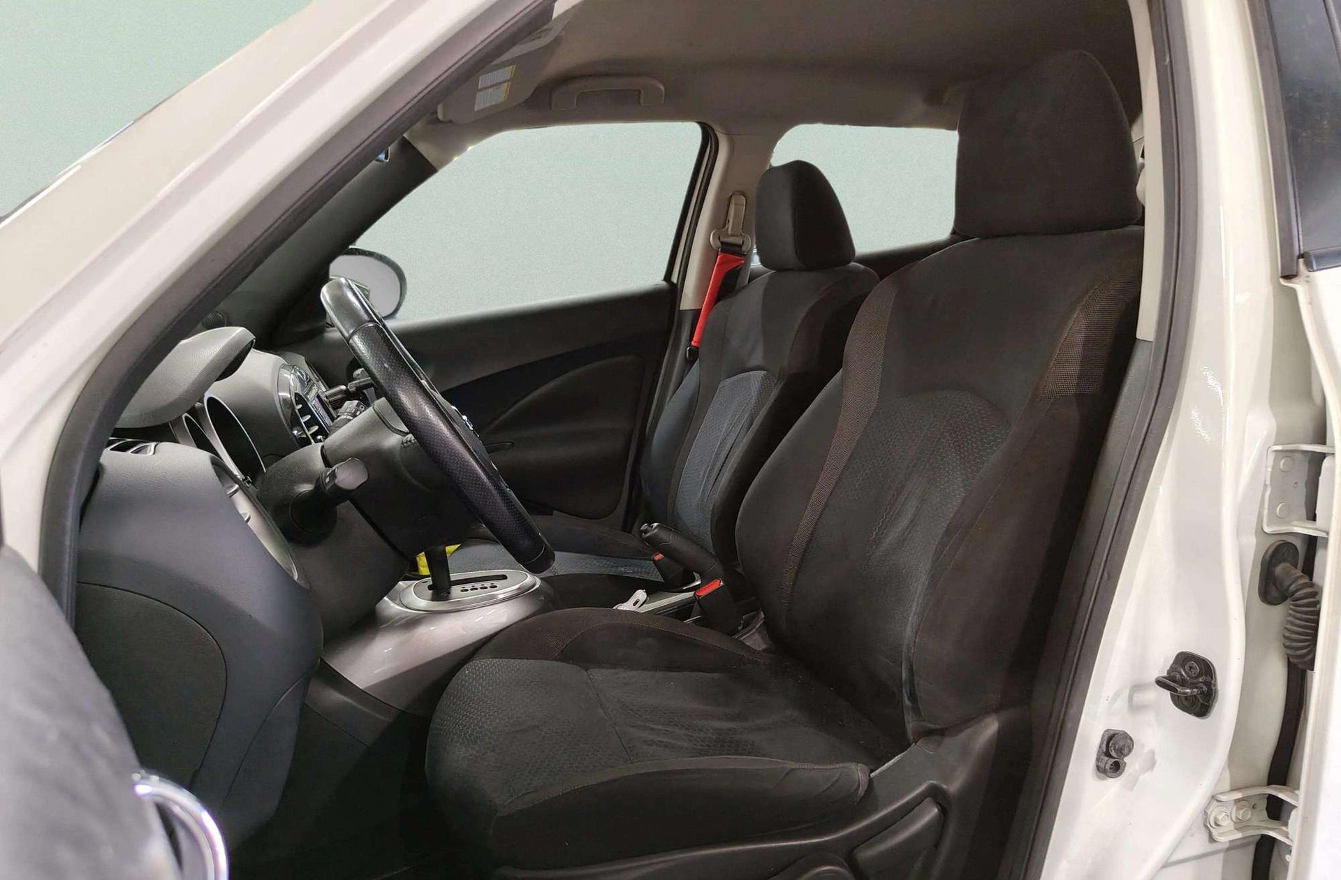 Nissan Juke 1.6 Tekna Premium CVT 4x2 - foto 10