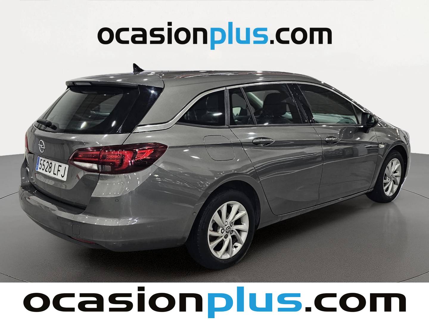 Foto trasera Opel Astra Opel Astra Sports Tourer 1.2 Turbo SHR Elegance (145 CV) derecha