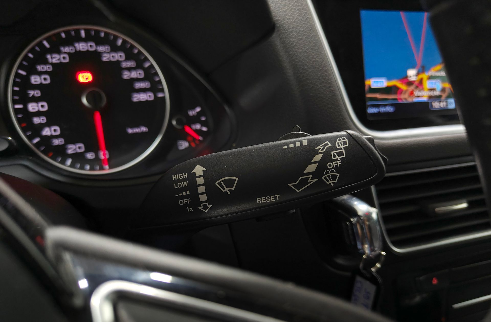 Audi Q5 S line edition 2.0 TDI ultra - foto 33