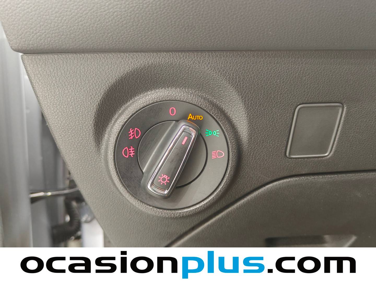 Seat León Seat León ST 2.0 TDI S&S Xcellence DSG (150 CV) de ocasión