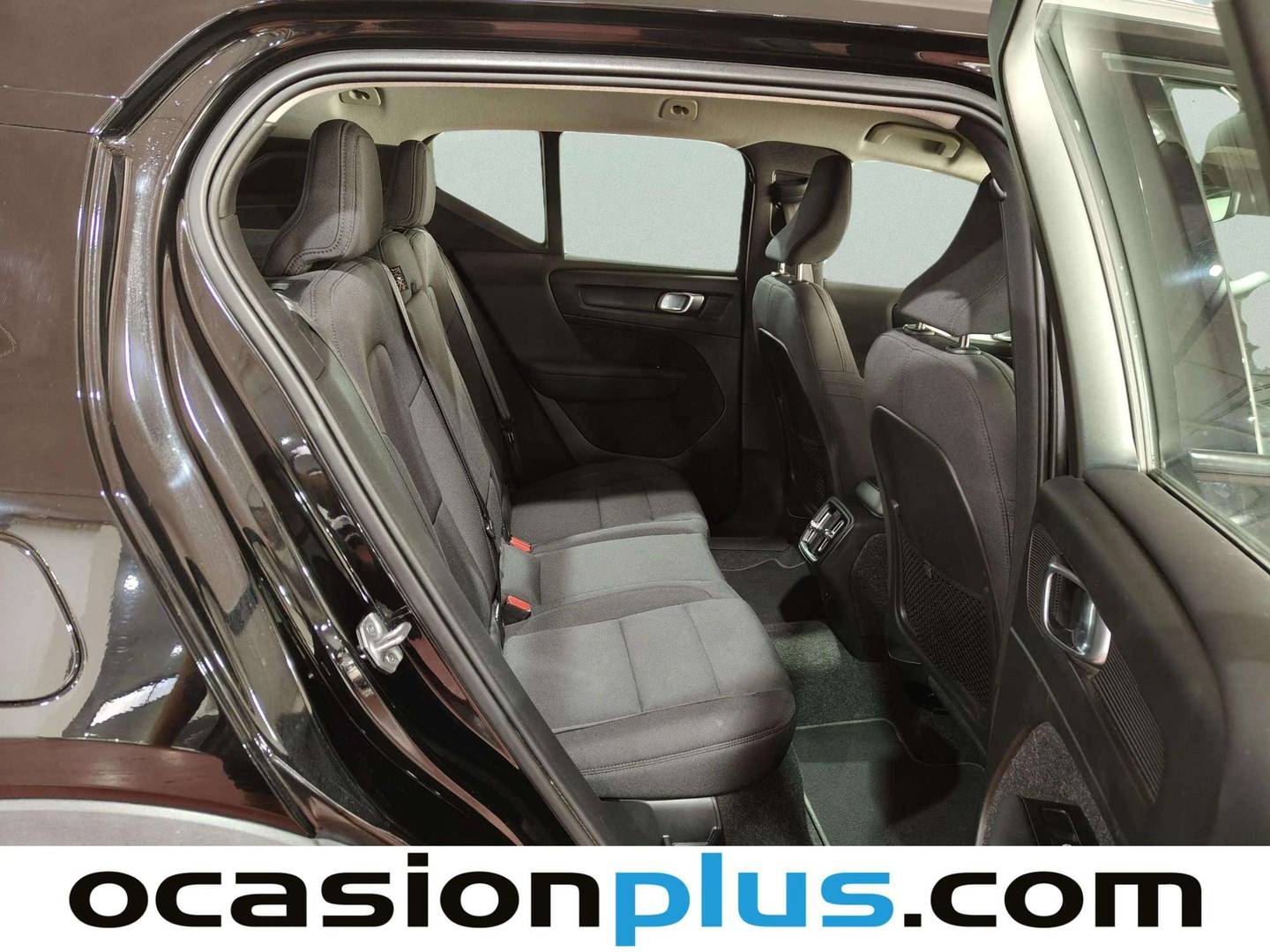 Volvo XC40 Volvo XC40 T2 Momentum Pro Auto (129 CV) gasolina