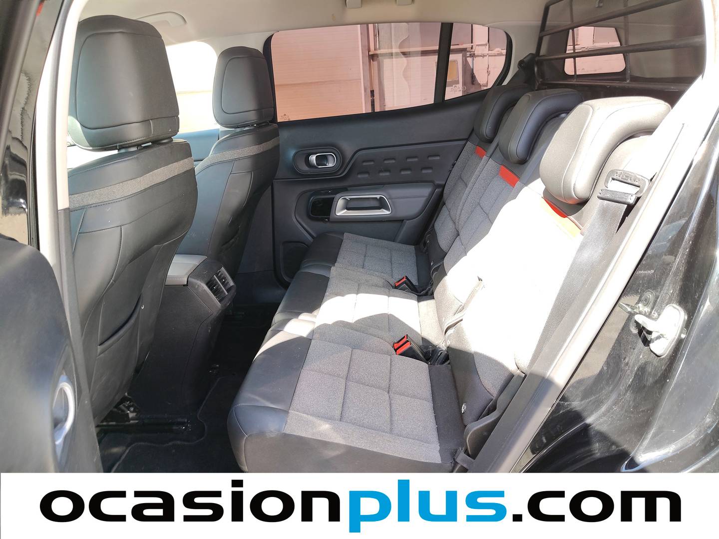 Foto asientos traseros Citroën C5 Aircross Citroën C5 Aircross PureTech 130 S&S Feel (131 CV) GLP