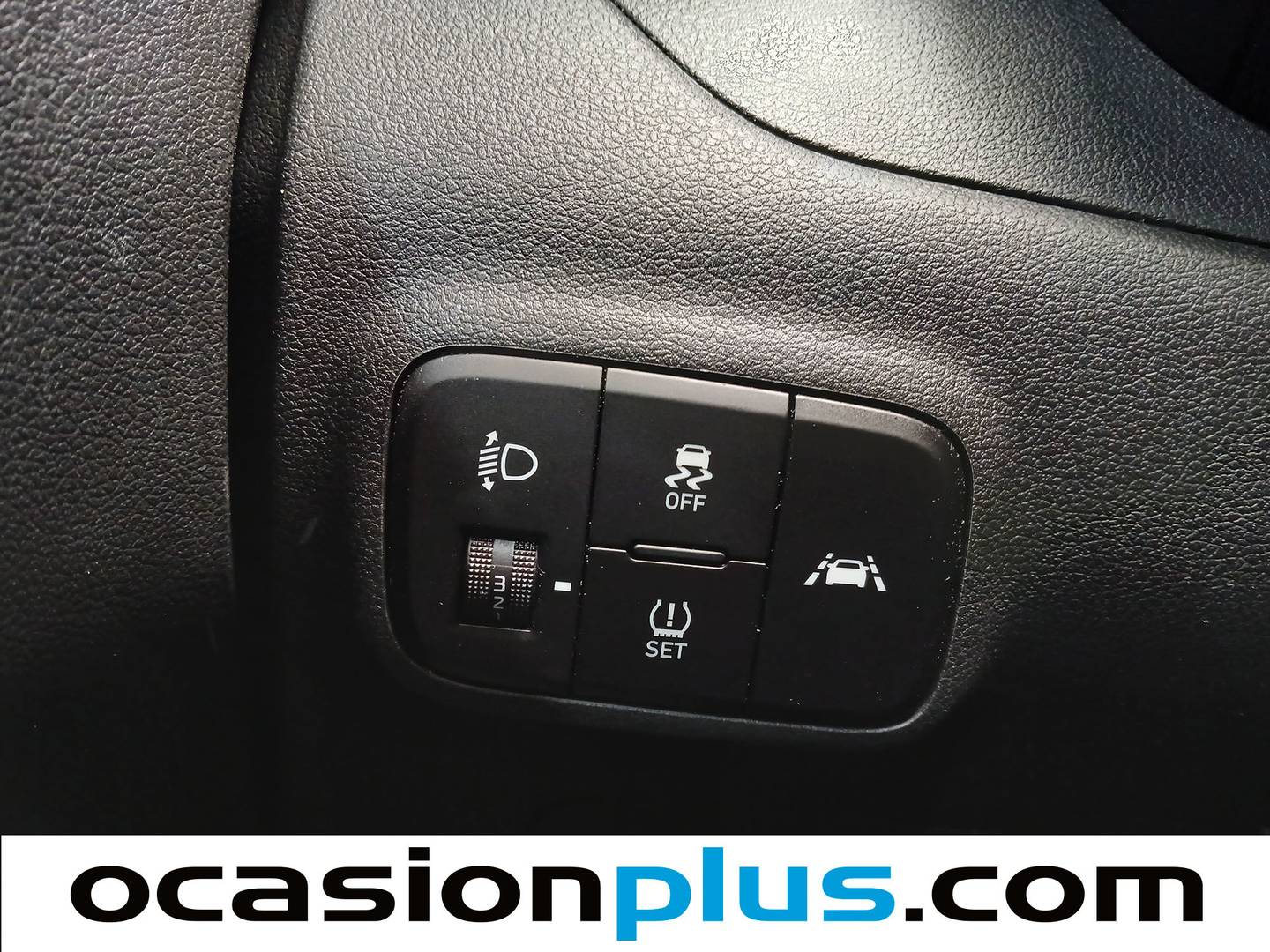 Extras del Hyundai i10 Hyundai i10 1.2 Tecno AT (84 CV)