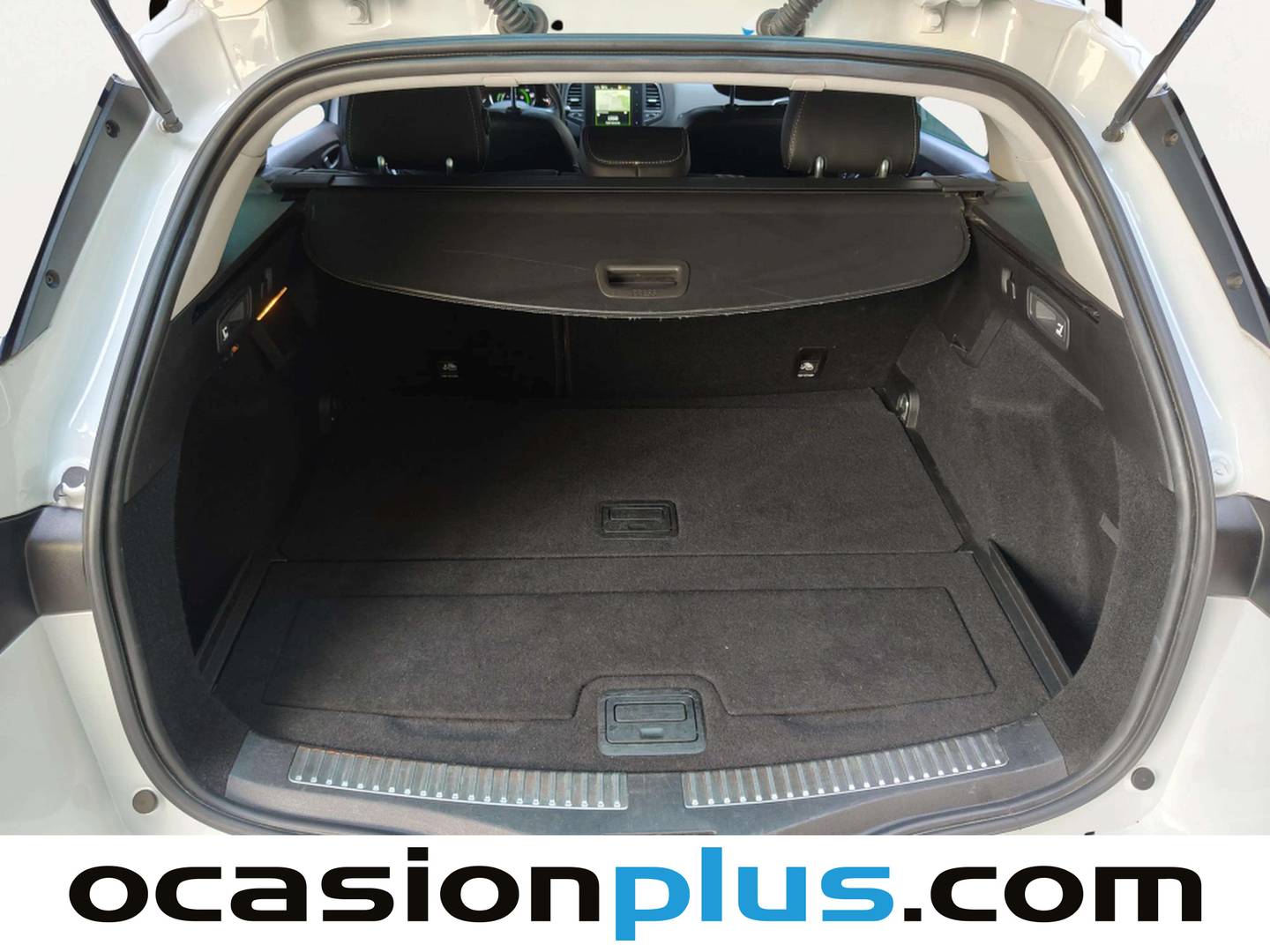 Fotos maletero Renault Mégane Renault Megane Sport Tourer Bose Energy TCe (130 CV) EDC