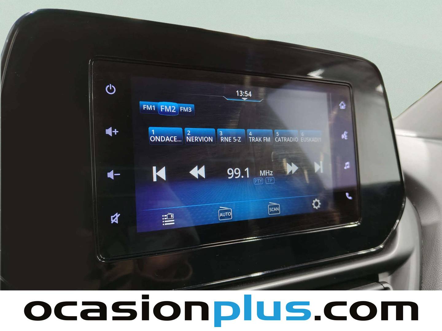 Foto Suzuki S-Cross Suzuki S-Cross 1.4T Mild Hybrid S2 4WD (129 CV)