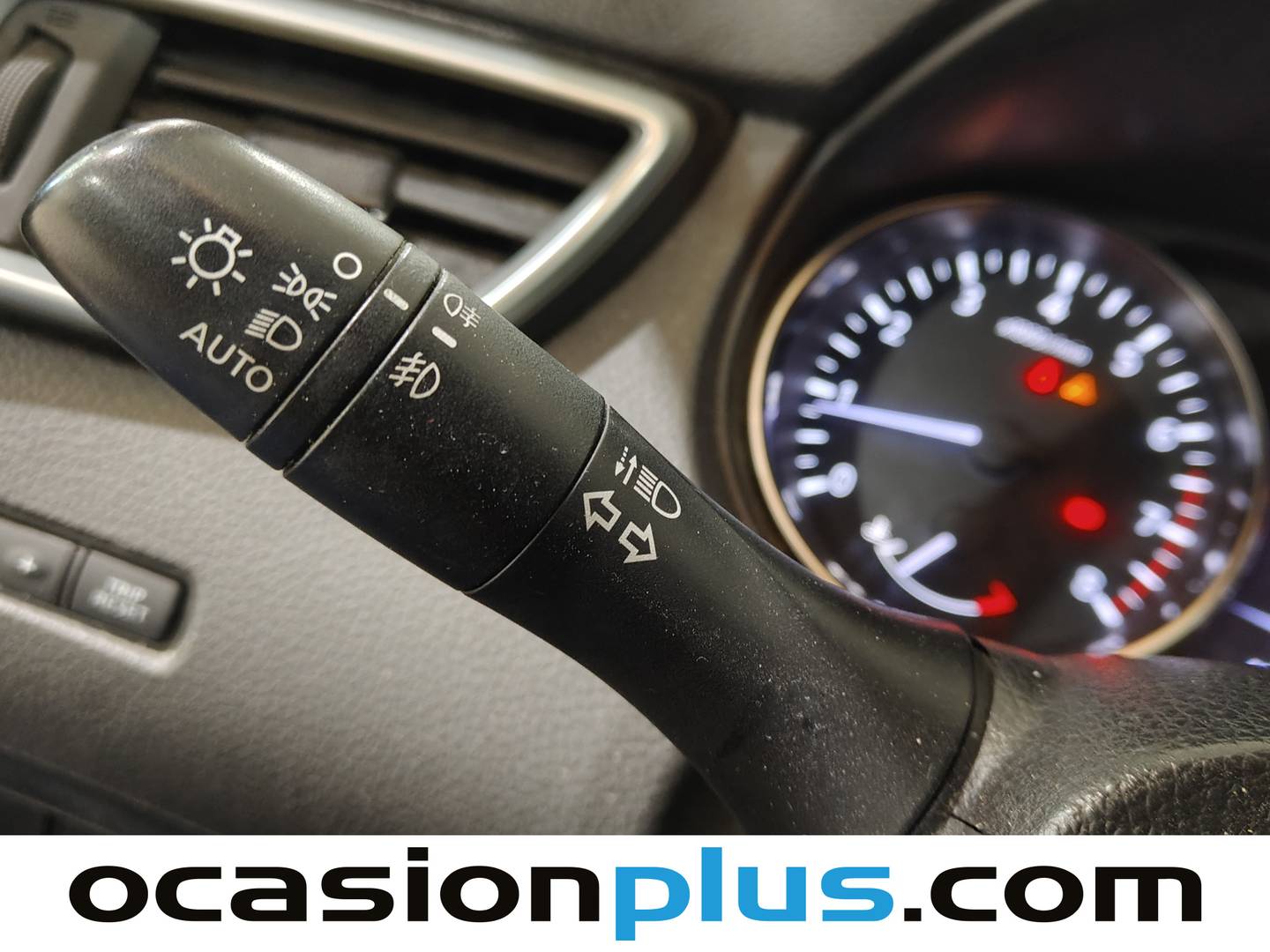 Extras del Nissan QASHQAI Nissan Qashqai DIG-T 115 S&S Acenta 4x2 (115 CV)