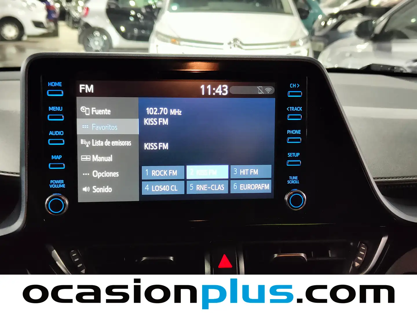 Foto Toyota C-HR Toyota C-HR 1.8 125H Advance (122 CV)