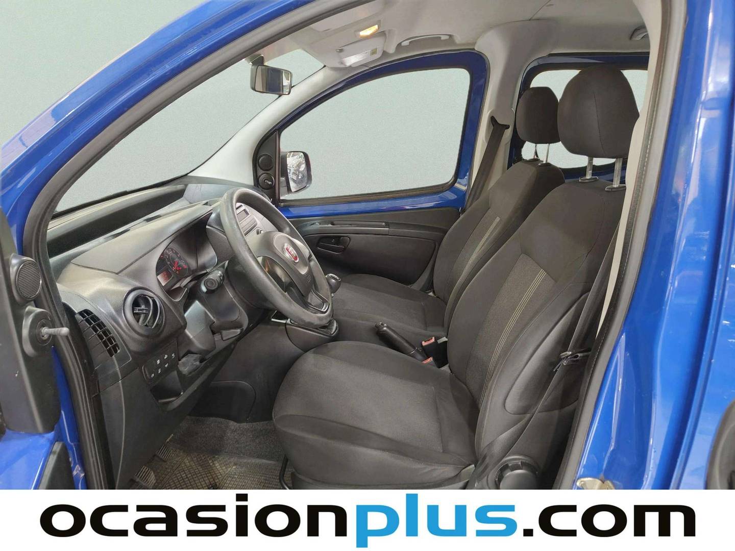 Foto asientos delanteros Fiat Qubo Fiat Qubo 1.4 Easy (77 CV)