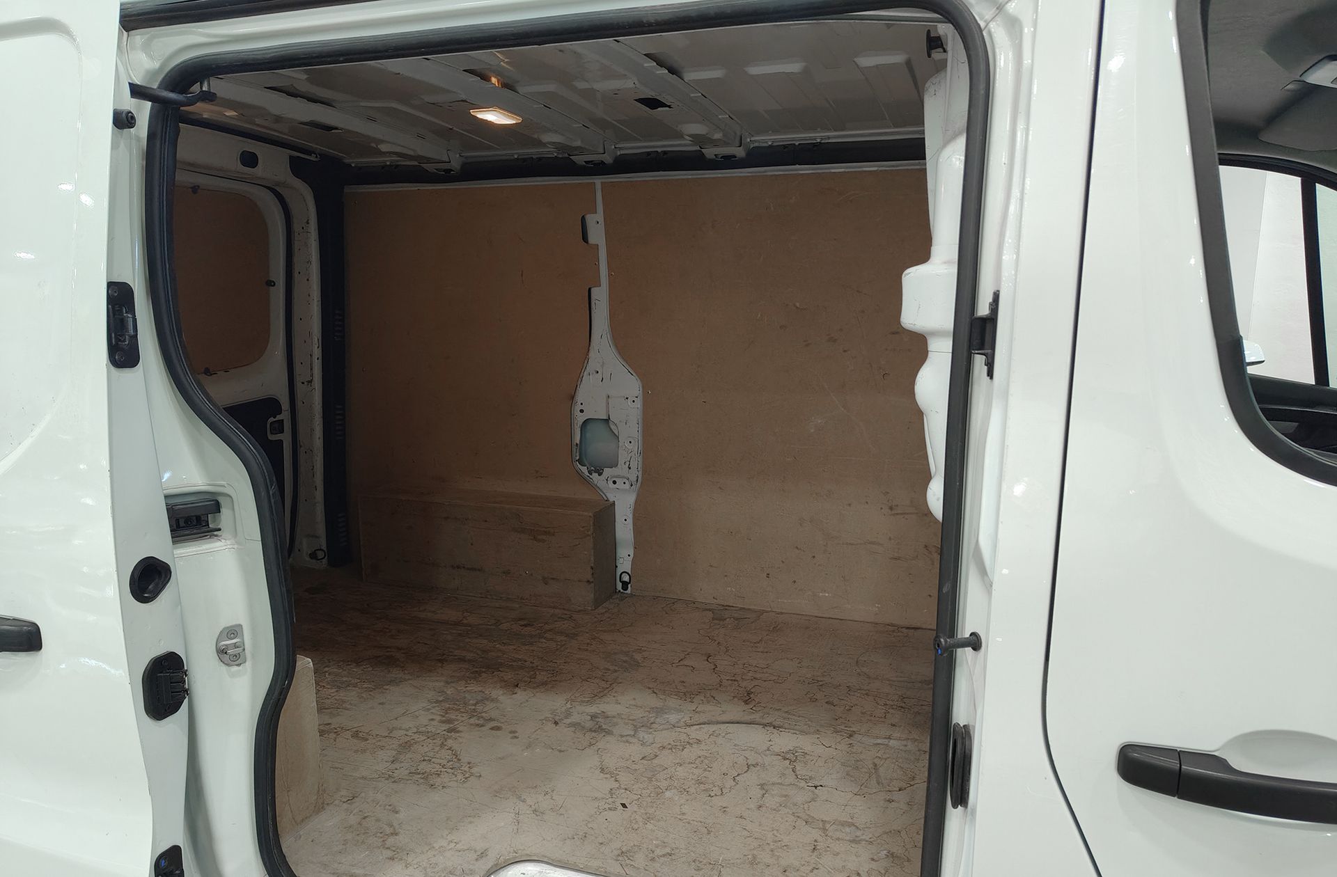 Renault Trafic Furgon L1H1 Blue dCi - foto 7