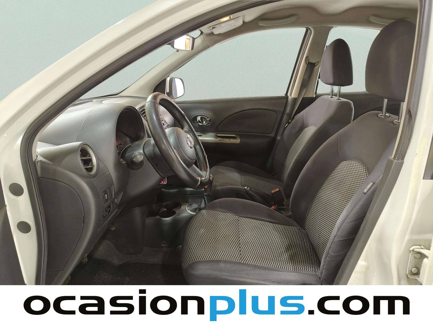 Foto asientos delanteros Nissan Micra Nissan Micra 1.2G Acenta (80 CV)